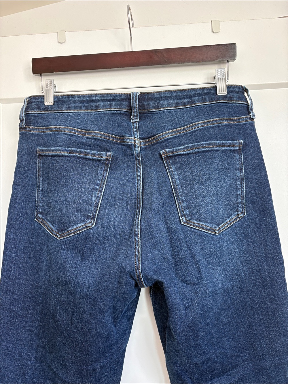 Quince Luna Stretch Flare Jeans 31L (Long) in Midnight Blue - Picture 3 of 13